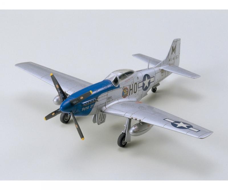 Tamiya North American P-51 D Mustang